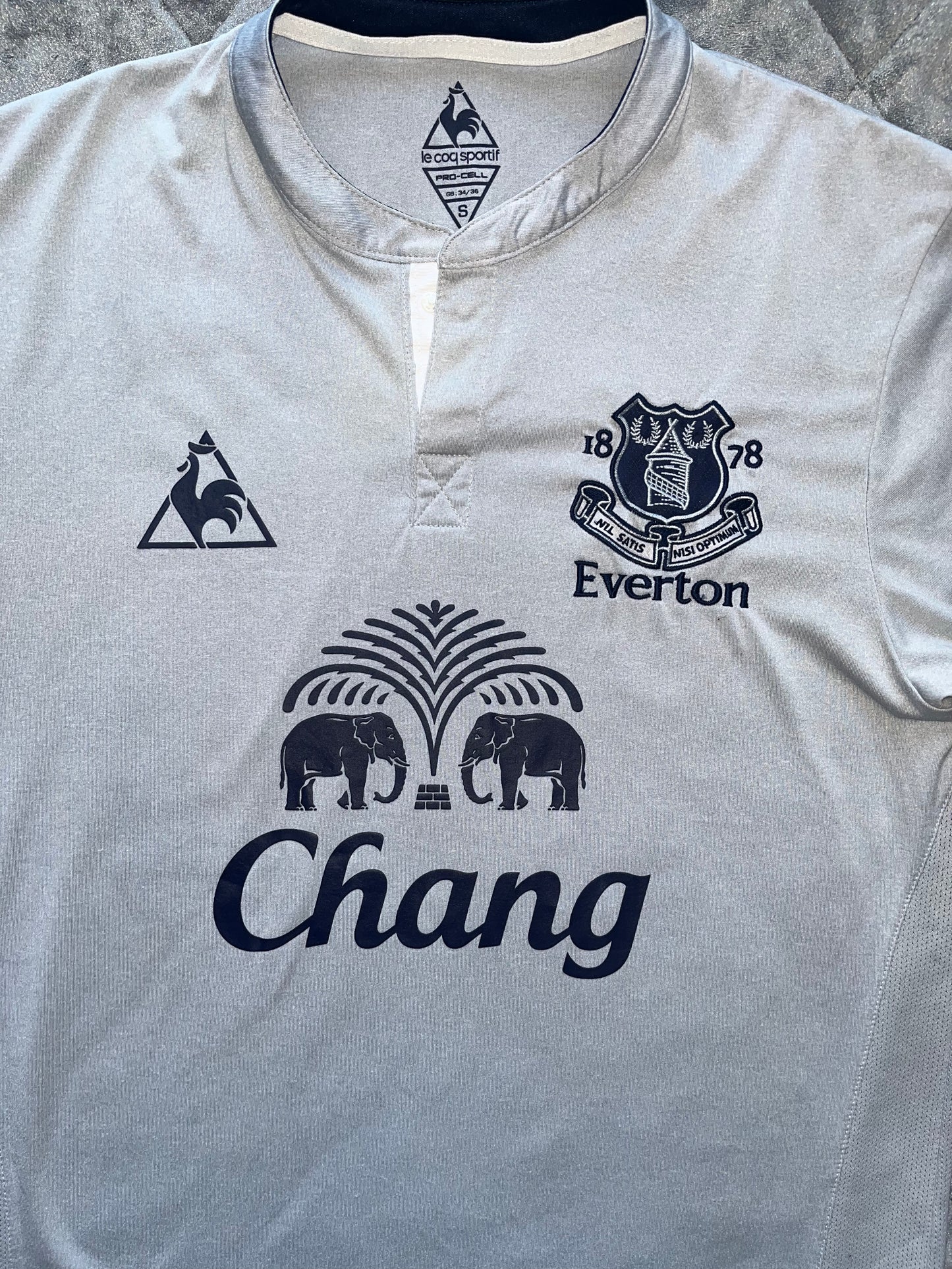 Everton - 2011/12 - 3rd Shirt - Small